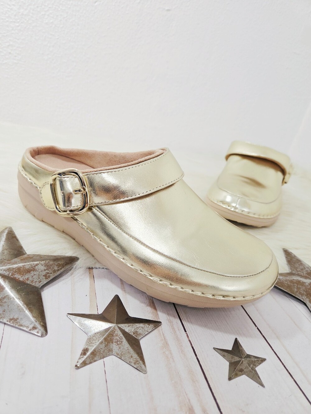 Fitflop Gogh Pro Superlight clogs Platino metallic gold leather women's sz 9 New